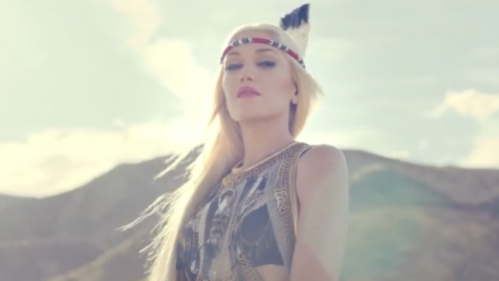 No Doubt - Looking Hot